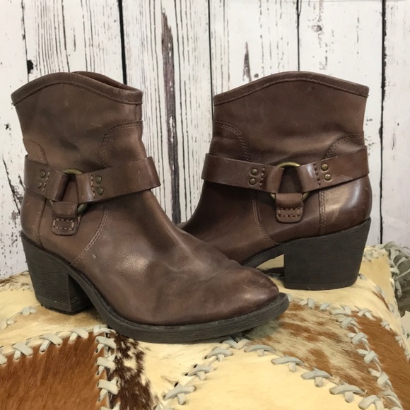 Lucky Brand Shoes - Lucky Brand brown leather ankle boots